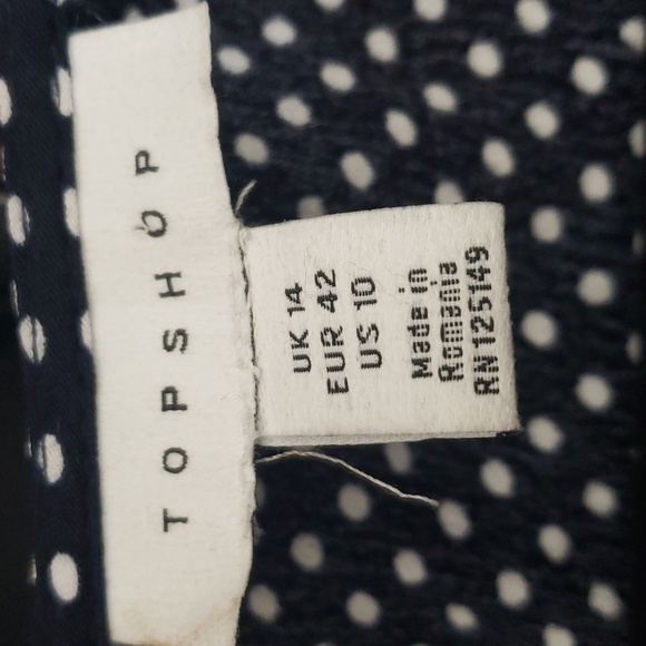 Polka Dot Wrap Dress v neck  knot front long sleeve.  size 14 - Picture 6 of 8